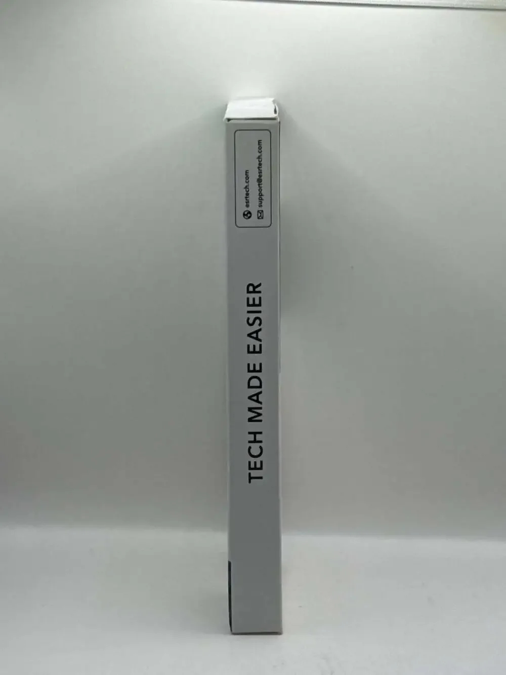 ESR Classic Hybrid Magnetic Case for iPhone 17 Pro Max Clear